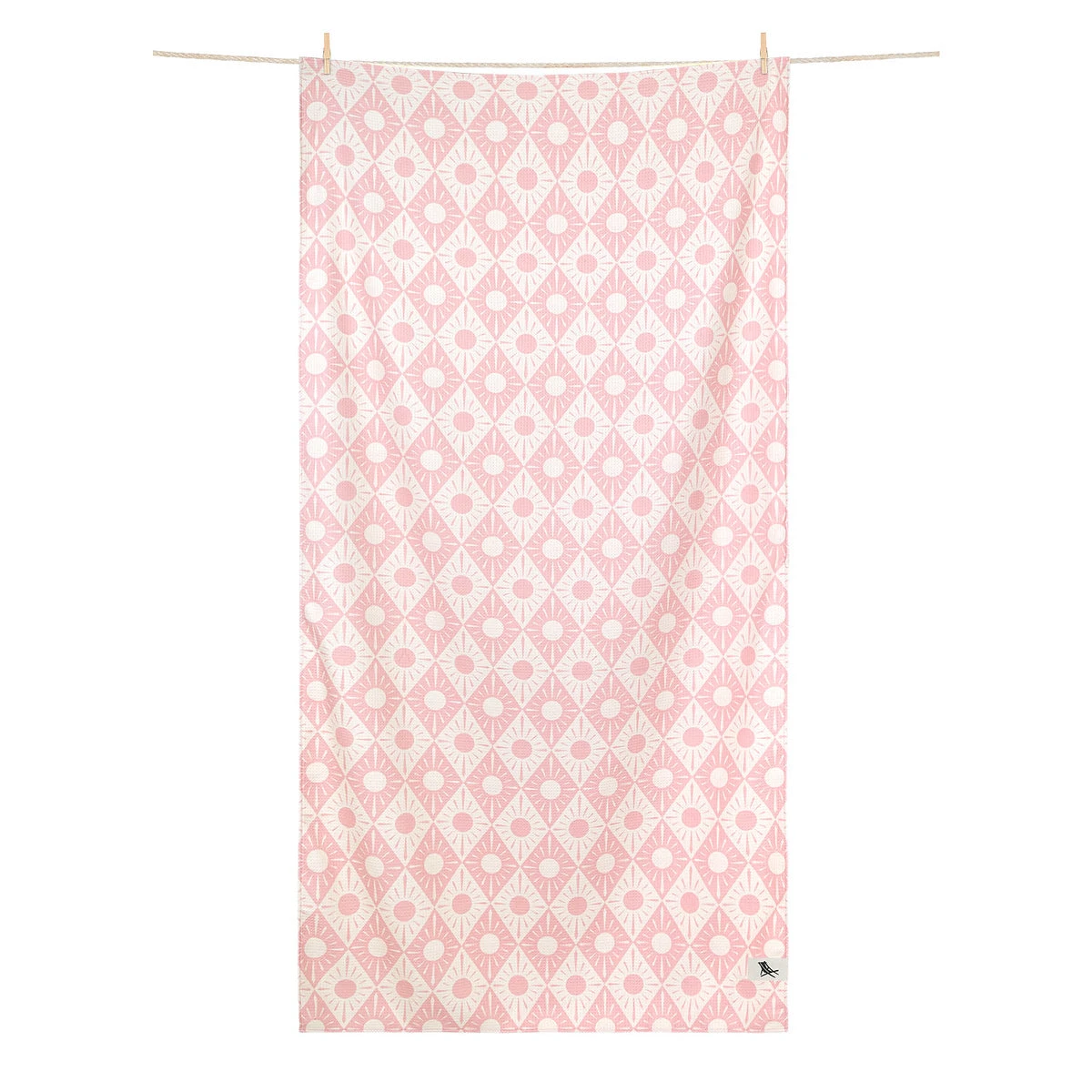 Dock & Bay Dock & Bay Bath Towels - Diamond Pink 4 Dock & Bay Dock & Bay Bath Towels - Diamond Pink - Image 2