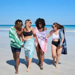 Dock & Bay Dock & Bay Quick Dry Towels - Swirled Seas -Dock & Bay Shop 03 BROOME22 TOWLB TYD 034 SQ X3