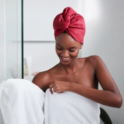 Dock & Bay Outlet Dock & Bay Hair Wrap - Quick Dry Hair Towel - Halong Burgundy - Outlet -Dock & Bay Shop 03 HOME20 HAIRW CLA DKRED D1M6 072 SQ X3