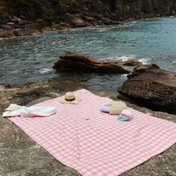 Dock & Bay Dock & Bay Picnic Bundle - Pink Gingham Blanket + 4 Cabana Towels - Set A -Dock & Bay Shop 03 INSITU22 BUNDLE PICNIC GIN PINK TOWLB CAB A 002 X3