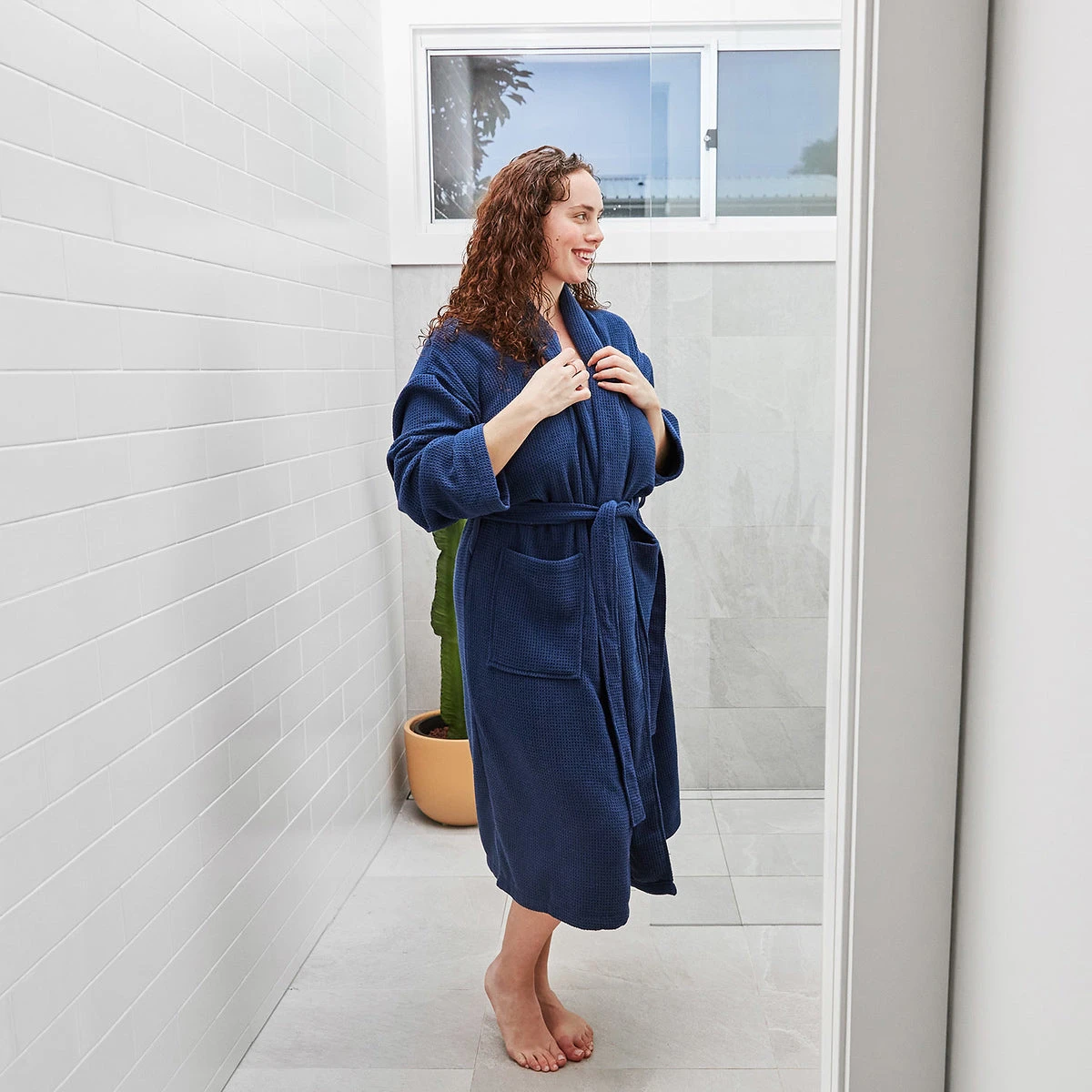 Dock & Bay Dock & Bay Bath Robe - Nautical Navy 5 Dock & Bay Dock & Bay Bath Robe - Nautical Navy - Image 3