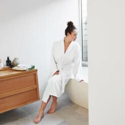 Dock & Bay Dock & Bay Bath Robe - Crystal White -Dock & Bay Shop 03 MUSEHOME22 ROBE CLA WHITE 16 SQ X3 b0e2f096 a542 46c8 8ea4 34ce12f83823