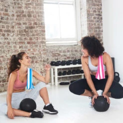 Dock & Bay Outlet Dock & Bay Quick Cool Gym Towel - Phi Phi Pink - Outlet -Dock & Bay Shop 03a ACTIVEGYM19 COOL S4 007 SQ VIDEO X3