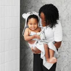 Dock & Bay Outlet Dock & Bay Baby Hooded Towels - Peekaboo Pink - Outlet 12 Dock & Bay Outlet Dock & Bay Baby Hooded Towels - Peekaboo Pink - Outlet -Dock & Bay Shop 03a BABYMERAKI21 HOODT ANI SM KOALA 040 SQ VIDEO X3 a8f0052b 1704 4564 a4b1 d0897d6f4816