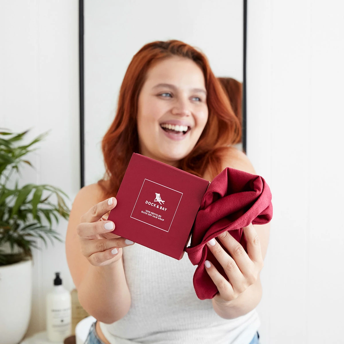 Dock & Bay Outlet Dock & Bay Hair Wrap - Quick Dry Hair Towel - Atacama Khaki - Outlet 6 Dock & Bay Outlet Dock & Bay Hair Wrap - Quick Dry Hair Towel - Atacama Khaki - Outlet - Image 4