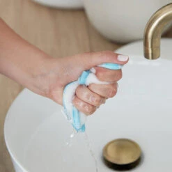 Dock & Bay Outlet Reusable Makeup Removers - Chamomile Blue - Outlet -Dock & Bay Shop 04 HOME20 MAKUP HOM D2M9 008 SQ X3 a50289f2 bc7b 4af2 84be 3f508d5b1cd1