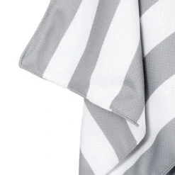 Dock & Bay Dock & Bay Quick Cool Gym Towel - Goa Grey -Dock & Bay Shop 05 COOL CAB LTGRY detail X3
