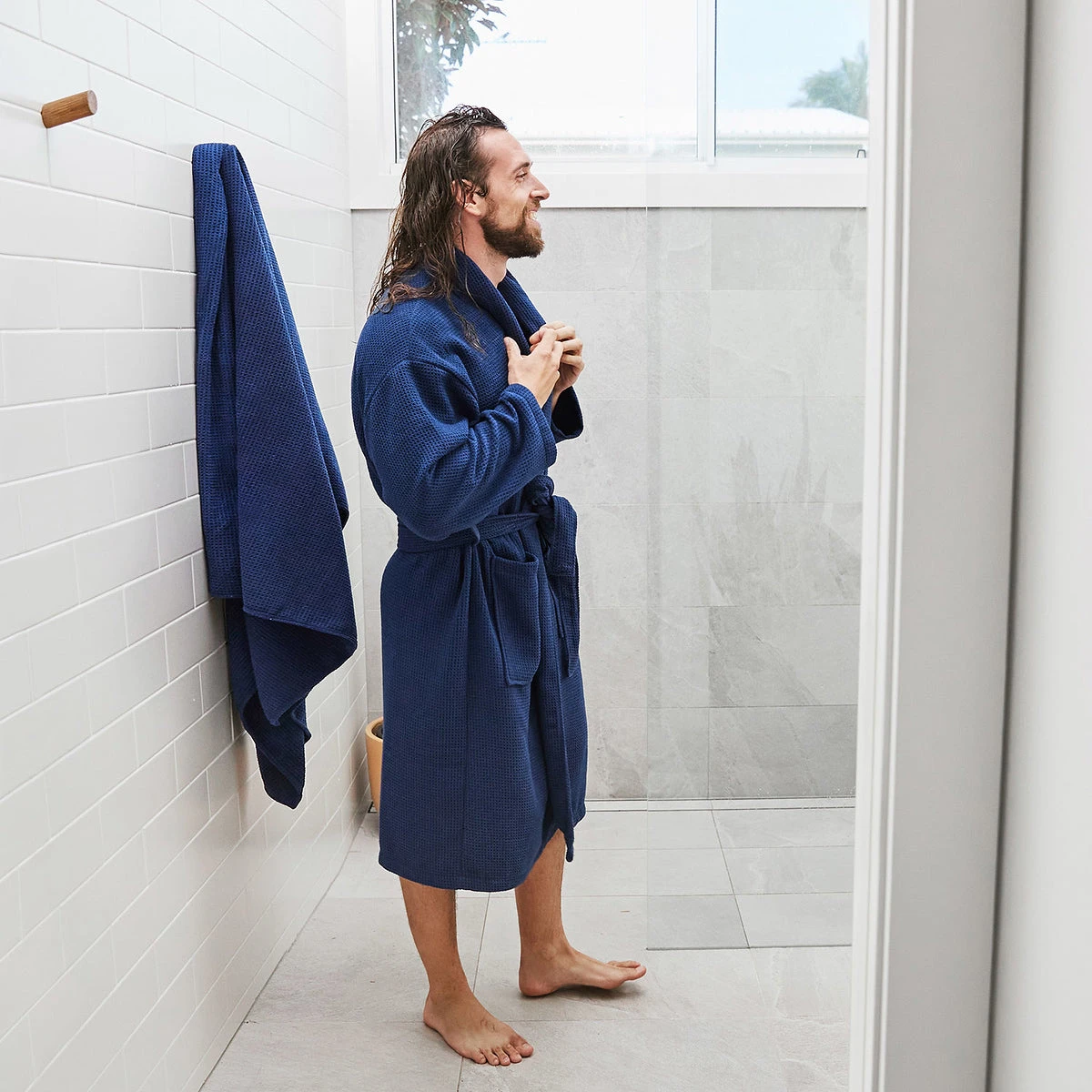 Dock & Bay Dock & Bay Bath Robe - Nautical Navy 7 Dock & Bay Dock & Bay Bath Robe - Nautical Navy - Image 5