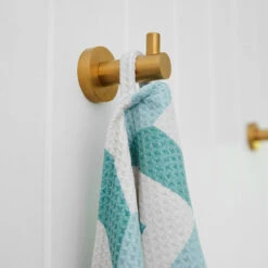 Dock & Bay Dock & Bay Bath Towels - Forest Sage -Dock & Bay Shop 06 HOME23 INSITU TOWLH GEO SAGE 017 SQ X3