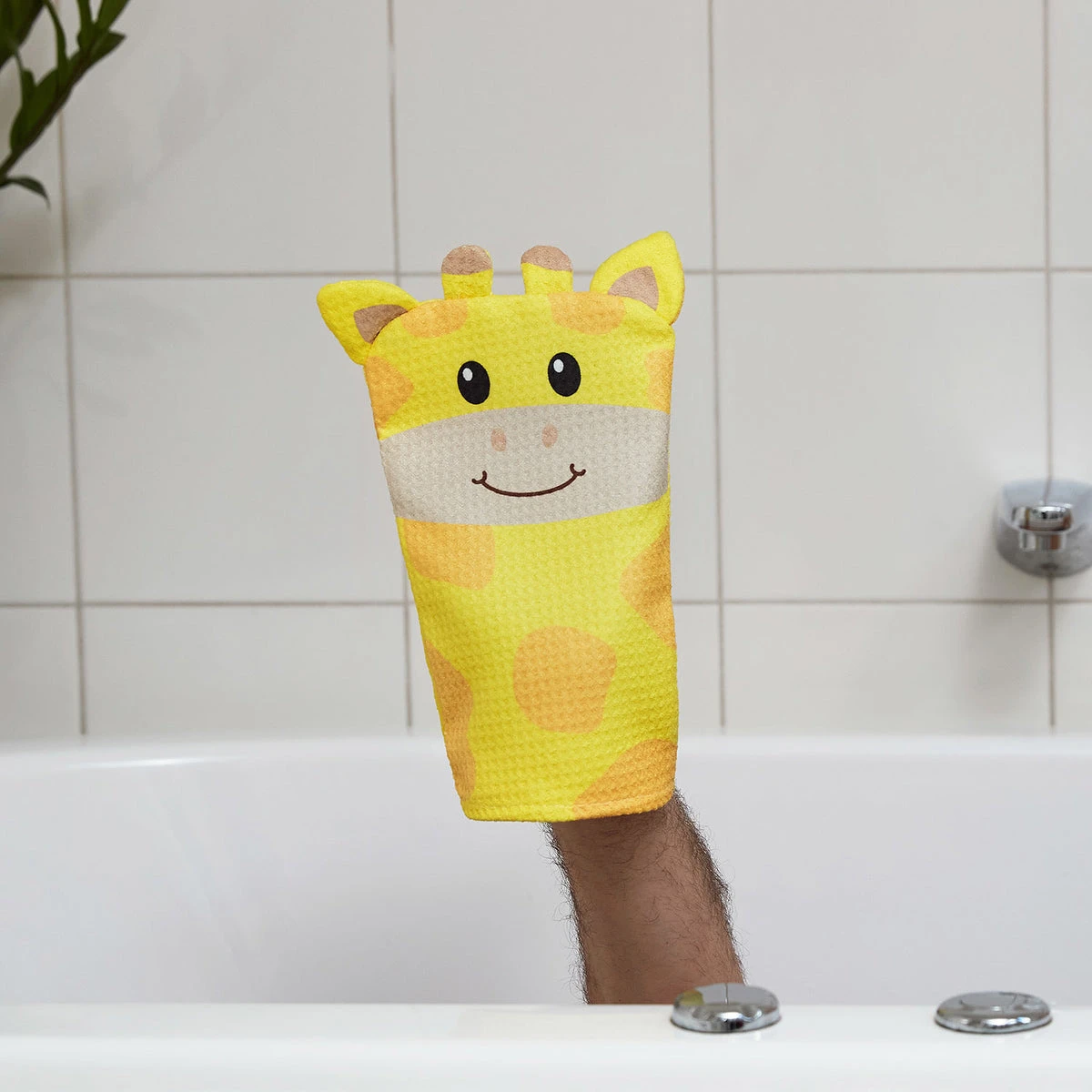 Dock & Bay Outlet Dock & Bay Wash Mitt - Animal - Greta Giraffe - Outlet 9 Dock & Bay Outlet Dock & Bay Wash Mitt - Animal - Greta Giraffe - Outlet - Image 7