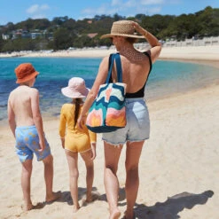 Dock & Bay Dock & Bay Foldaway Tote Bags - Get Wavy -Dock & Bay Shop 07 FAMILYBALMORAL23 BAGF SGW GETWAV 008 SQ X3