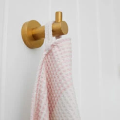Dock & Bay Dock & Bay Bath Towels - Primrose Pink -Dock & Bay Shop 07 HOME23 INSITU TOWLH CBH PINK 008 SQ X3
