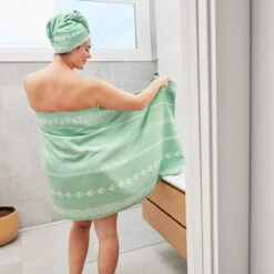 Dock & Bay Dock & Bay Hair Wraps - Joshua Tree -Dock & Bay Shop 07 MUSEHOME22 TOWLH HID GREEN 23 SQ X3