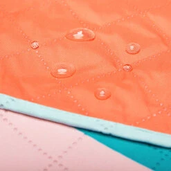 Dock & Bay Dock & Bay Picnic Blanket - Get Wavy -Dock & Bay Shop 07 PICNIC SGW GETWAV droplet X3