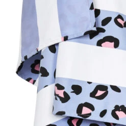 Dock & Bay Dock & Bay Kids Beach Towels - Lively Leopard -Dock & Bay Shop 07 TOWLB KID LEOP detail X3