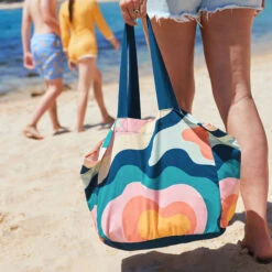 Dock & Bay Dock & Bay Foldaway Tote Bags - Get Wavy -Dock & Bay Shop 08 FAMILYBALMORAL23 BAGF SGW GETWAV 021 SQ X3
