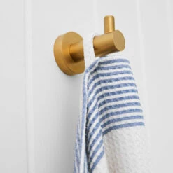 Dock & Bay Dock & Bay Bath Towels - Storm Cloud -Dock & Bay Shop 08 HOME23 INSITU TOWLH CBH NAVY 043 SQ X3