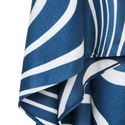 Dock & Bay Dock & Bay Bath Towels - Tide Break Navy -Dock & Bay Shop 08 TOWLH GEO NAVY detail X3