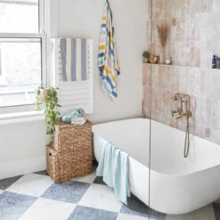 Dock & Bay Dock & Bay Bath Towels - Boardwalk Parade -Dock & Bay Shop 09 HOMEUK23 TOWLH MIXED2 009 SQ X3