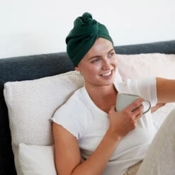 Dock & Bay Outlet Dock & Bay Hair Wrap - Quick Dry Hair Towel - Atacama Khaki - Outlet 27 Dock & Bay Outlet Dock & Bay Hair Wrap - Quick Dry Hair Towel - Atacama Khaki - Outlet -Dock & Bay Shop 10 HOME20 HAIRW CLA DKGRN D1M10 013 SQ X3