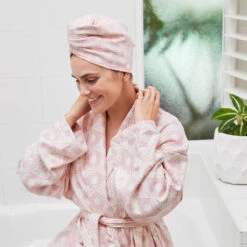Dock & Bay Dock & Bay Bath Robe - Diamond Pink -Dock & Bay Shop 10 HOMEAUS23 HAIRW ROBE GEO PINK MADDIE 021 SQ X3