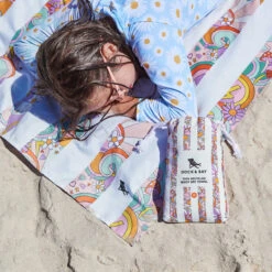 Dock & Bay Dock & Bay Kids Beach Towels - Pink Power -Dock & Bay Shop 10 KIDSBEACH22 TOWLB KID POWER 069 SQ X3