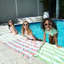 Dock & Bay Outlet Dock & Bay Kids Beach Towels - Vacay Vibes - Outlet -Dock & Bay Shop 10 KIDSMERAKI21 TOWLB KID 038 SQ X3