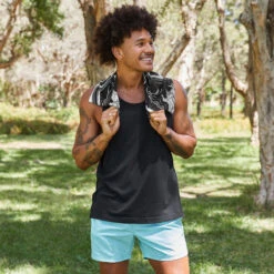 Dock & Bay Dock & Bay Cooling Gym Towel - Space Odyssey -Dock & Bay Shop 10 PARKFITNESS22 COOL MAR BLACK 032 SQ X3