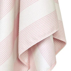 Dock & Bay Dock & Bay Bath Towels - Primrose Pink -Dock & Bay Shop 10 TOWLH CBH PINK detail X3