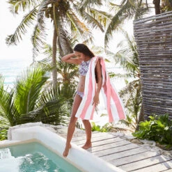 Dock & Bay Dock & Bay Quick Dry Towels - Malibu Pink -Dock & Bay Shop 10 TULUM17 TOWLB CAB LTPINK S5 001 SQ X3