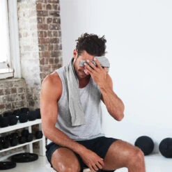 Dock & Bay Dock & Bay Quick Dry Towels - Mountain Grey -Dock & Bay Shop 11 ACTIVEGYM19 ESS GREY S9 033 SQ X3