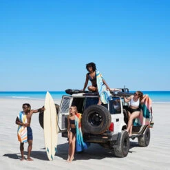 Dock & Bay Dock & Bay Quick Dry Towels - Chevron Chic -Dock & Bay Shop 11 BROOME22 TOWLB SGW 151 SQ X3