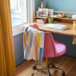 Dock & Bay Dock & Bay Bath Towels - Boardwalk Parade -Dock & Bay Shop 11 HOMEUK23 TOWLH GEO PARAD 005 SQ X3