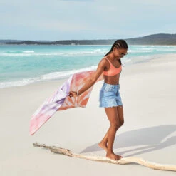 Dock & Bay Dock & Bay Quick Dry Towels - Ember Afterglow -Dock & Bay Shop 12 BAYOFFIRES22 TOWLB TYD PINK 044 SQ X3