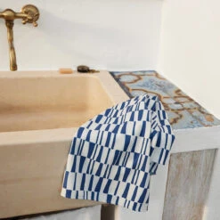 Dock & Bay Dock & Bay Tea Towels - Blackberry Bliss -Dock & Bay Shop 12 HOMEITALY23 TEATWL BLISS 016 SQ X3