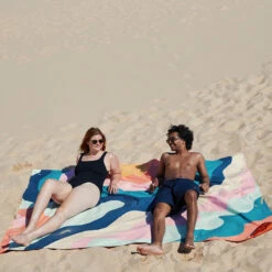 Dock & Bay Dock & Bay Picnic Blanket - Get Wavy -Dock & Bay Shop 12 SANDDUNES23 PICNIC SGW GETWAV 007 X3