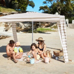 Dock & Bay Dock & Bay Picnic Blanket - Bora Bora Beige 32 Dock & Bay Dock & Bay Picnic Blanket - Bora Bora Beige -Dock & Bay Shop 13 FAMILYBALMORAL22 PICNIC CAB LTBGE 111 SQ X3