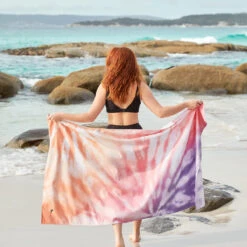Dock & Bay Dock & Bay Quick Dry Towels - Ember Afterglow -Dock & Bay Shop 14 BAYOFFIRES22 TOWLB TYD PINK 008 SQ X3