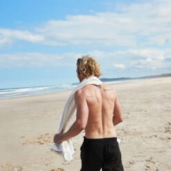 Dock & Bay Dock & Bay Quick Dry Towels - Bora Bora Beige 31 Dock & Bay Dock & Bay Quick Dry Towels - Bora Bora Beige -Dock & Bay Shop 14 BYRON18 CABANA LIGHT BEIGE S19 021 SQ X3