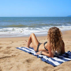 Dock & Bay Dock & Bay Quick Dry Towels - Bestselling Blue (Set Of 4) -Dock & Bay Shop 14 CAIRNS18 CABANA BLUENAVY D3S16 101 SQ X3