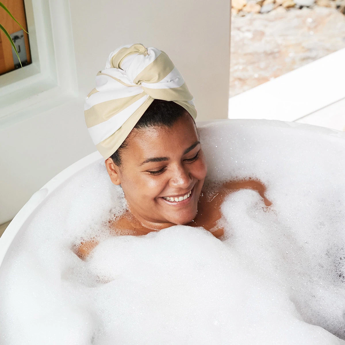 Dock & Bay Dock & Bay Hair Wrap - Quick Dry Hair Towel - Bora Bora Beige - Outlet 19 Dock & Bay Dock & Bay Hair Wrap - Quick Dry Hair Towel - Bora Bora Beige - Outlet - Image 17